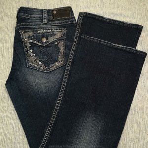 Silver Jeans - Dark with Pocket Detailing